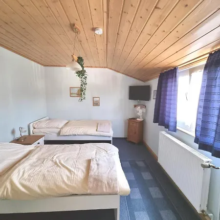 Monteurunterkunft Ludwigskanal 게스트하우스