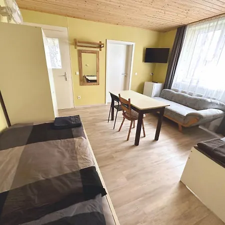 게스트하우스 Monteurunterkunft Ludwigskanal