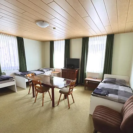 Monteurunterkunft Ludwigskanal Guest house *